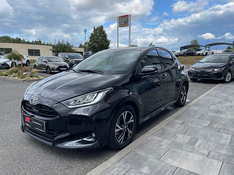 Toyota Yaris 1.5 HEV 116 Style - fotka 3 z 28