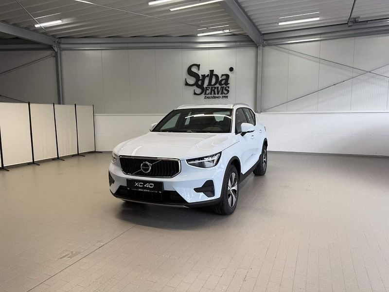 Volvo XC40 (2026) B3 2.0L 163 HP AT7 FWD CORE - fotografie inzerátu