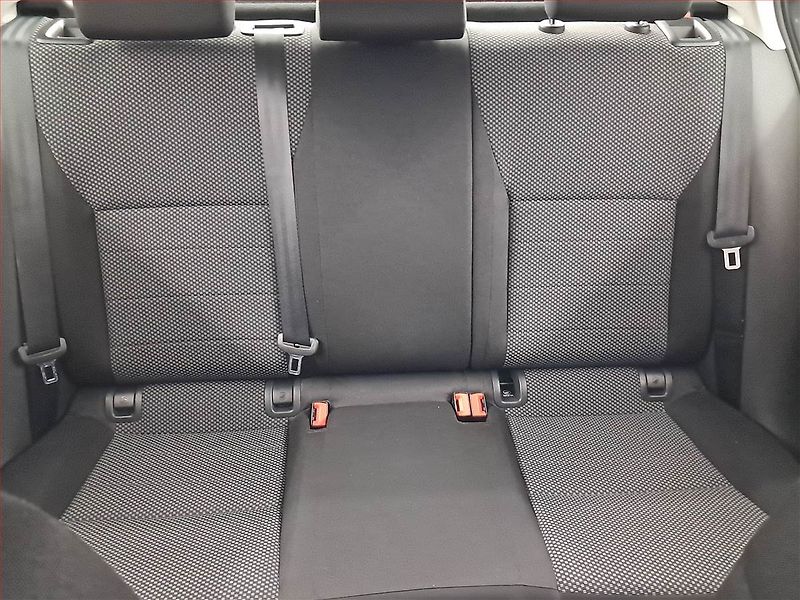 Škoda Octavia (2016) Ambition 1.6 TDI, ČR,1.maj - fotka 10 z 15