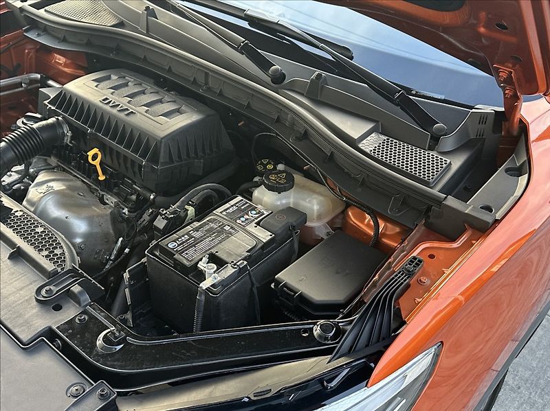 MG ZS 1,5 DVVT 106PS  Essential - fotka 44 z 54