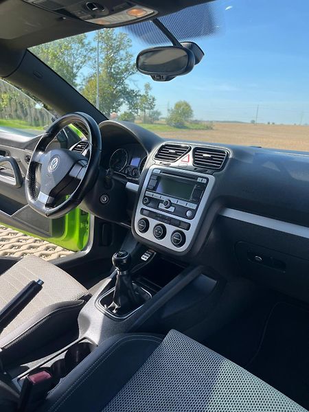 Volkswagen Scirocco (2009) - fotka 12 z 17