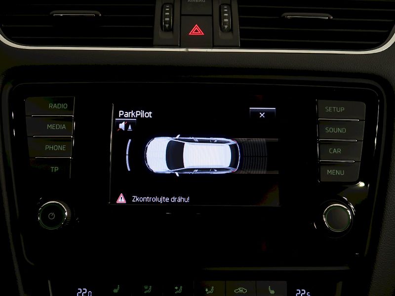 Škoda Octavia (2014) ELEGANCE 1.4TSI 103KW - fotka 24 z 33