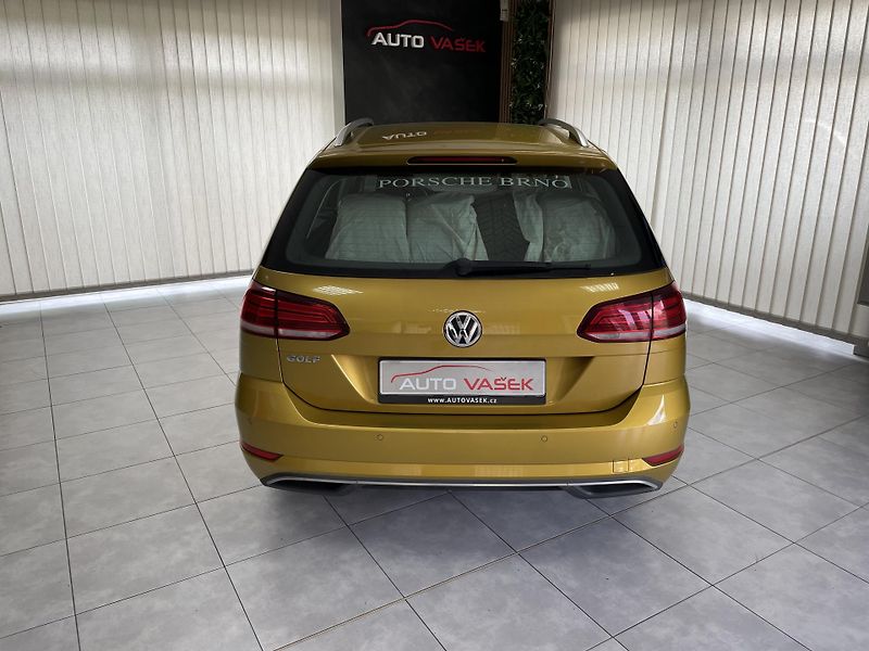 Volkswagen Golf 1.4 TSi ČR LED SERVISKA  - fotka 10 z 27