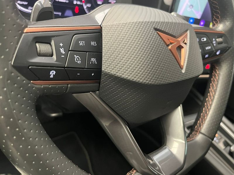 Cupra Formentor 2.0 TSi 140kW DSG 4x4 ČR 1.maj - fotka 15 z 87