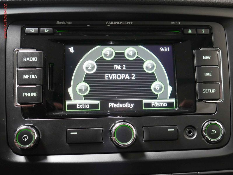 Škoda Yeti (2012) 2.0 TDI, ČR, Navi, panor. - fotka 15 z 19