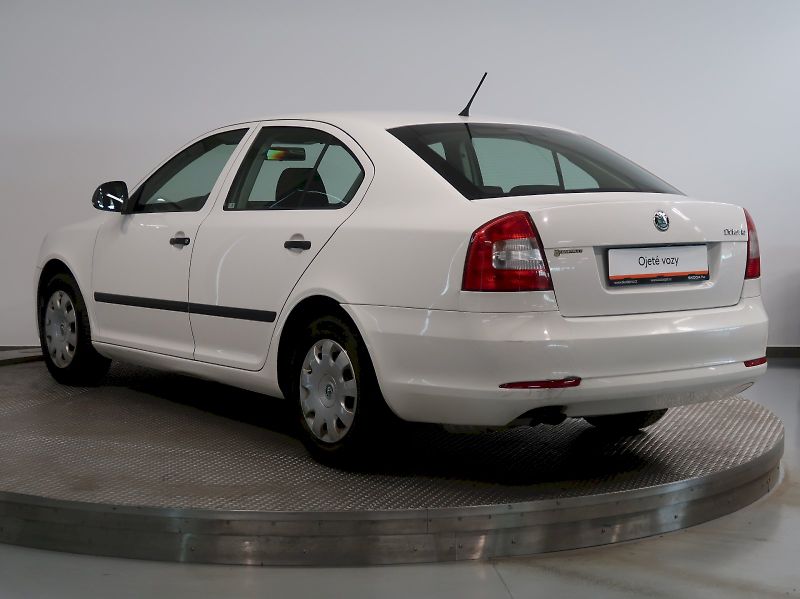 Škoda Octavia (2012) 1.4TSI 90KW KLIMA NOVÁ STK - fotka 7 z 24