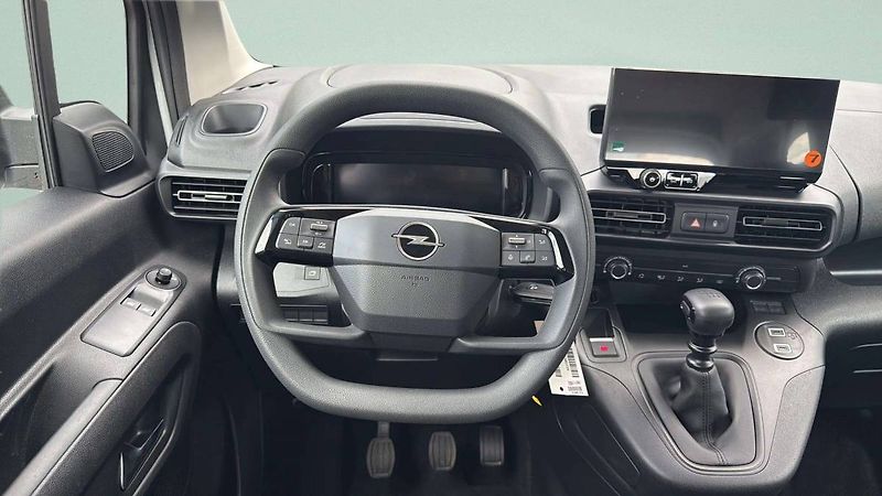 Opel Combo (2026) Combi L2H1 Edition Plus BlueHD - fotka 15 z 24