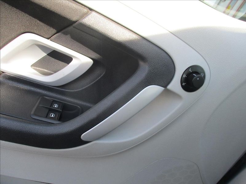 Škoda Fabia 1,2 i, digiklima, serviska, - fotka 16 z 32