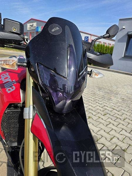 Aprilia Dorsoduro 750 (2010) akce 94990 - fotka 10 z 18