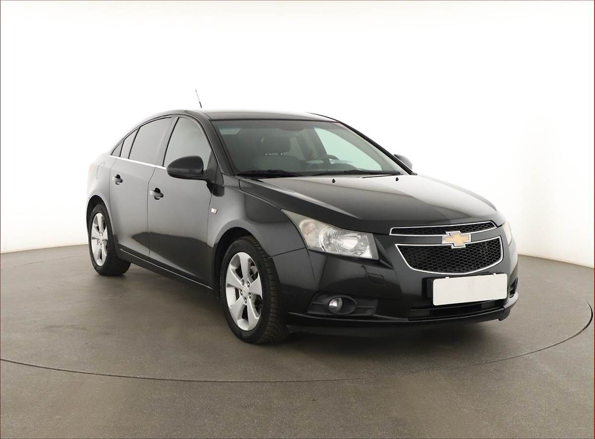 Chevrolet Cruze 2.0 VCDi, ČR,1.maj, nová STK