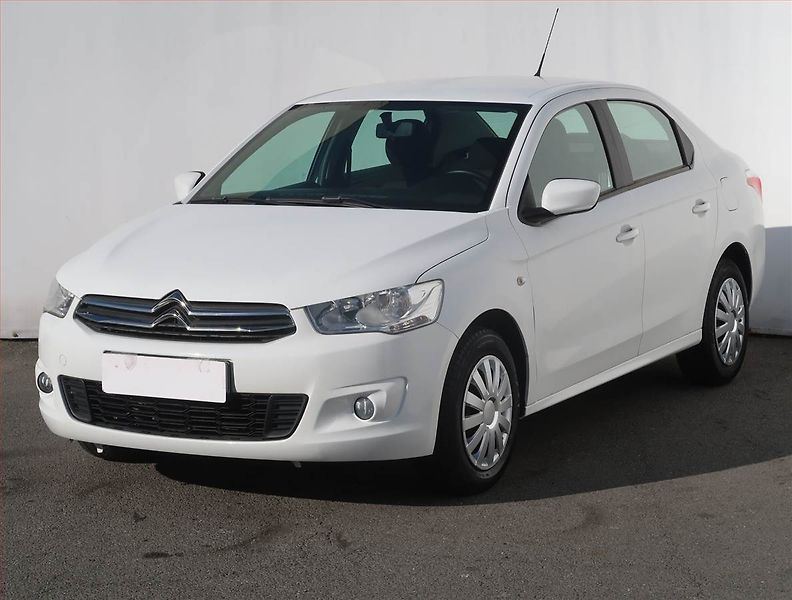 Citroën C-Elysée (2016) 1.2 PureTech, Serv.kniha - fotka 2 z 15