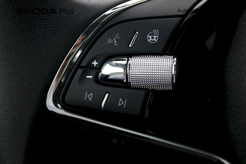 Škoda Superb (2023) 2.0 TDI 147 kW Scout - fotka 10 z 25