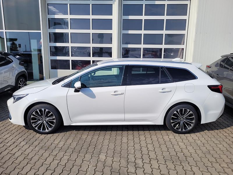 Toyota Corolla (2026) 1.8 hybrid - Style - fotka 6 z 15