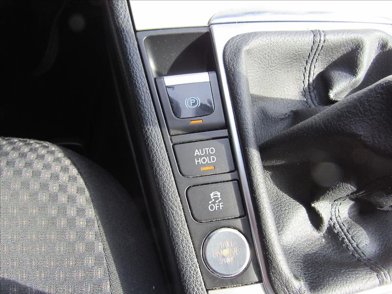 Volkswagen Passat 1,6 TDi 77kW Variant - fotka 19 z 30