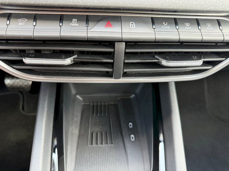 Škoda Octavia (2025) 2.0TDI 110kW DSG Top Selection - fotka 28 z 35