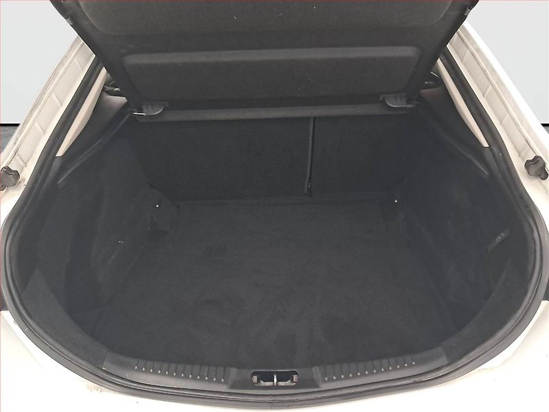 Ford Mondeo (2013) 2.0 TDCi, Serv.kniha, Tempomat - fotka 13 z 17