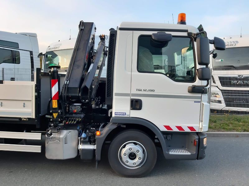 MAN TGL VALNÍK S HYDRAULICKOU RUKOU  - fotka 2 z 9