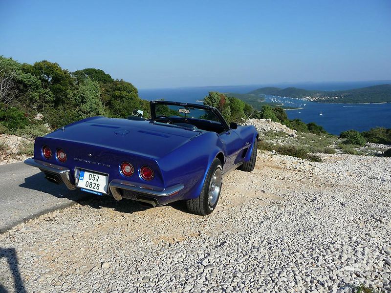 Chevrolet Corvette (1973) 5,7V8 REZERVACE - fotka 24 z 58