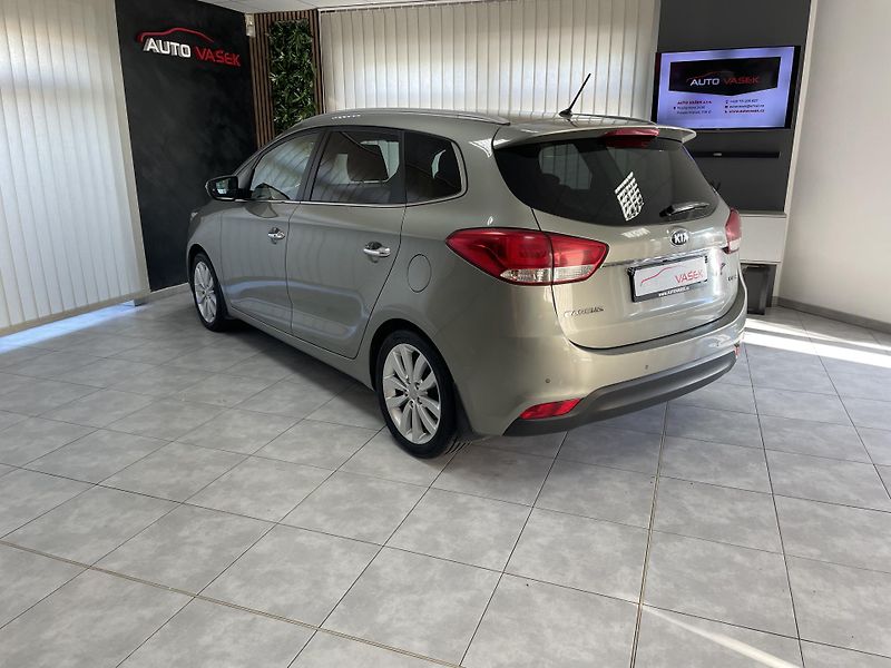 Kia Carens 1.7 CRDi ČR 1.MAJ. TOP  - fotka 8 z 28