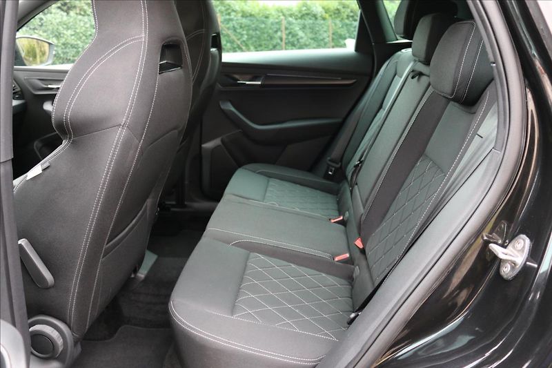 Škoda Karoq 2,0 Sportline,4x4, Automat - fotka 38 z 42