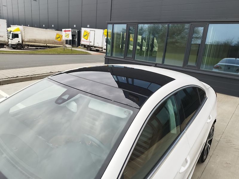 Volkswagen Passat CC 2.0TDI, volat-608 081 843 - fotka 9 z 21
