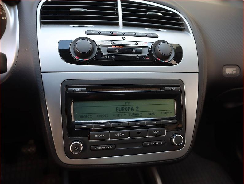 Seat Altea (2011) 1.9 TDI, Serv.kniha, Tempomat - fotka 12 z 17