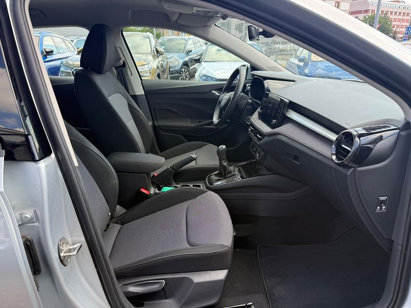 Škoda Fabia Selection 1.0 MPI 59kW - fotka 9 z 22
