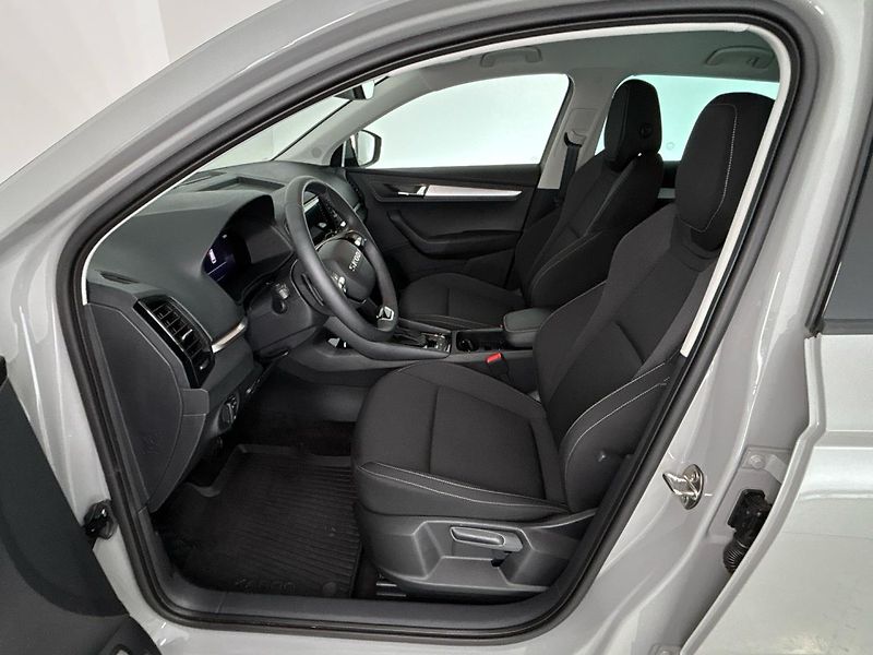 Škoda Karoq Selection DSG - fotka 7 z 29