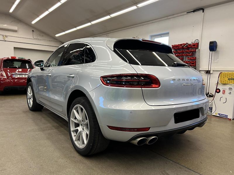 Porsche Macan S 3.0l 250 kW - fotka 4 z 20