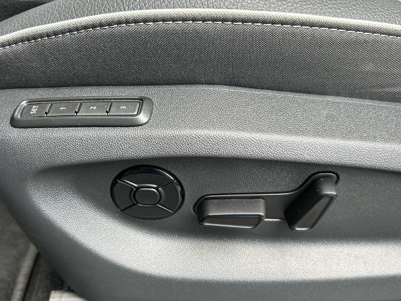 Škoda Kodiaq (2025) 2.0 TDI 7DSG Sportline REZERVA - fotka 28 z 35