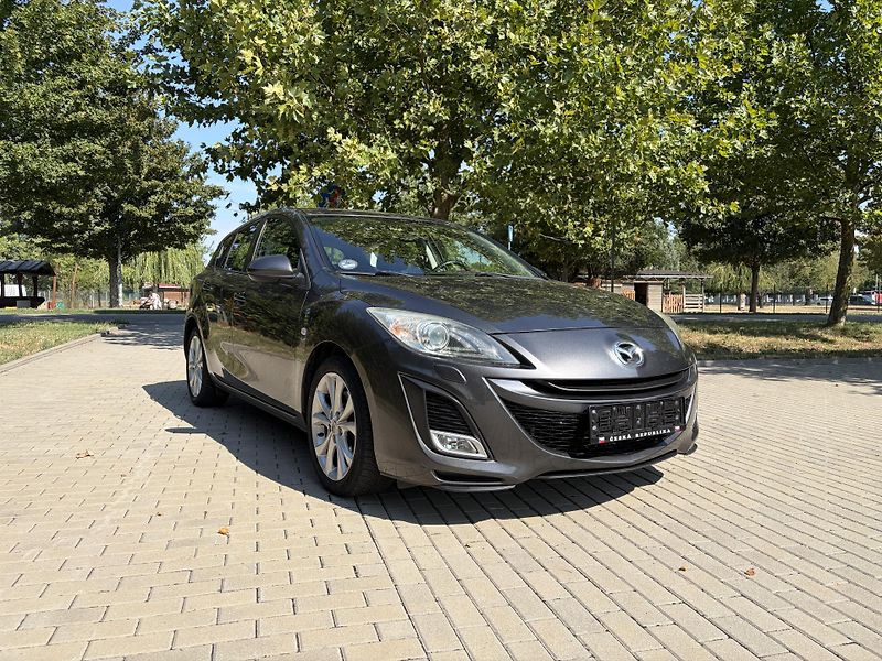 Mazda 3 2.0 Sports-Line AUTOMAT - fotka 16 z 33