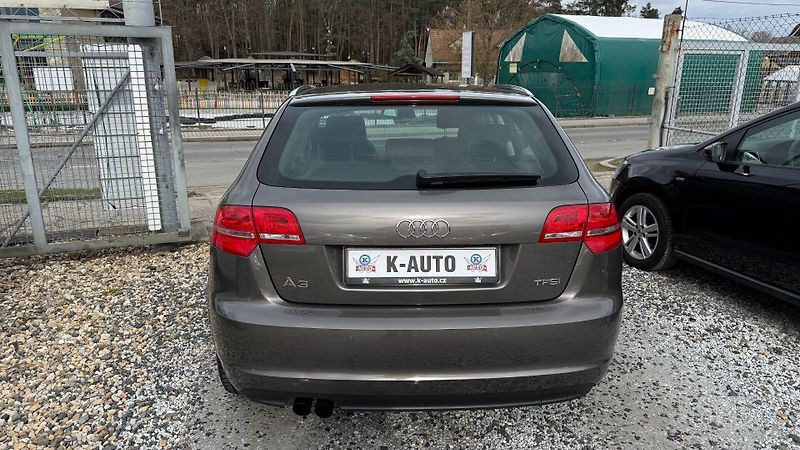 Audi A3 (2011) 1.4TFSi 92kW REZERVOVANO - fotka 5 z 25