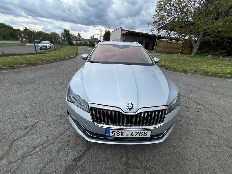 Škoda Superb STYLE 2.0TDi 147kW*4x4* - fotka 20 z 27
