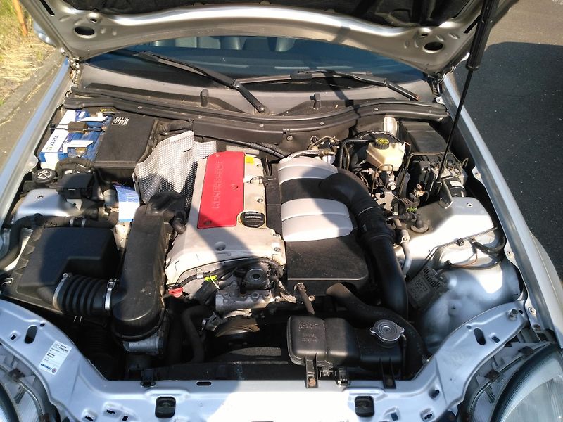 Mercedes-Benz SLK 200 Kompressor manuál - fotka 19 z 28