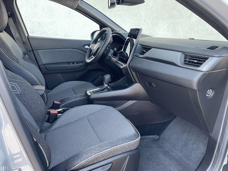 Renault Captur (2025) TECHNO 1,3TCe 160k EDC - fotka 7 z 18