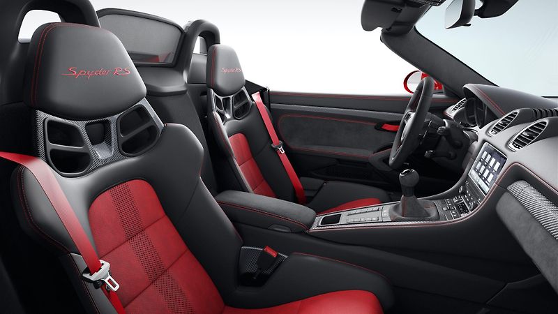 Porsche Boxster (2025) Spyder RS - fotka 4 z 5