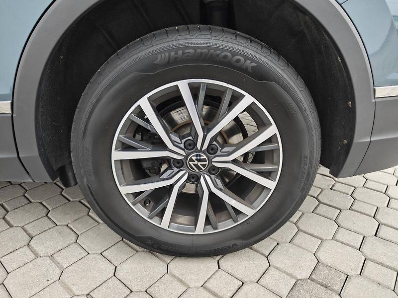Volkswagen Tiguan 6G 1,5TSi - fotka 19 z 21