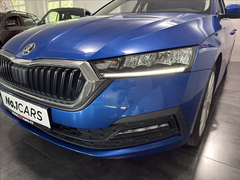 Škoda Octavia 1,5   TSI 110KW LED ČIDLA ČR - fotka 24 z 25