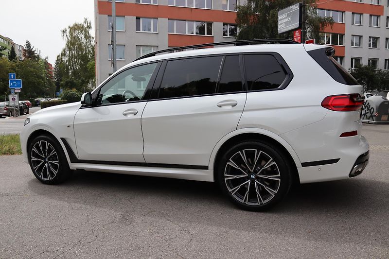 BMW X7 7místné SUV BMW X7 xDrive40i - fotka 19 z 67