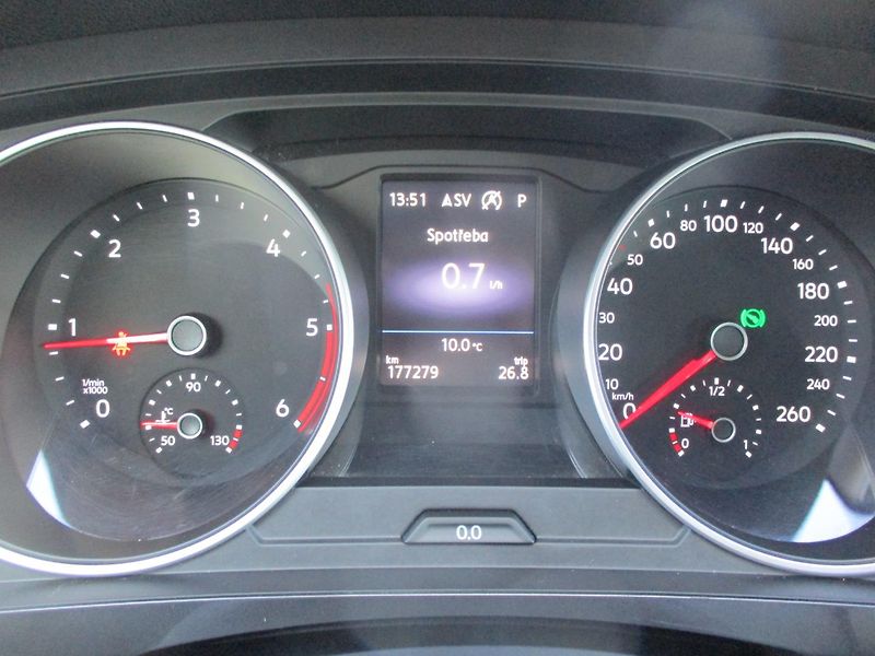 Volkswagen Tiguan 2.0TDi*4x4*7DSG*NAVI*T.ZAŘ - fotka 18 z 51
