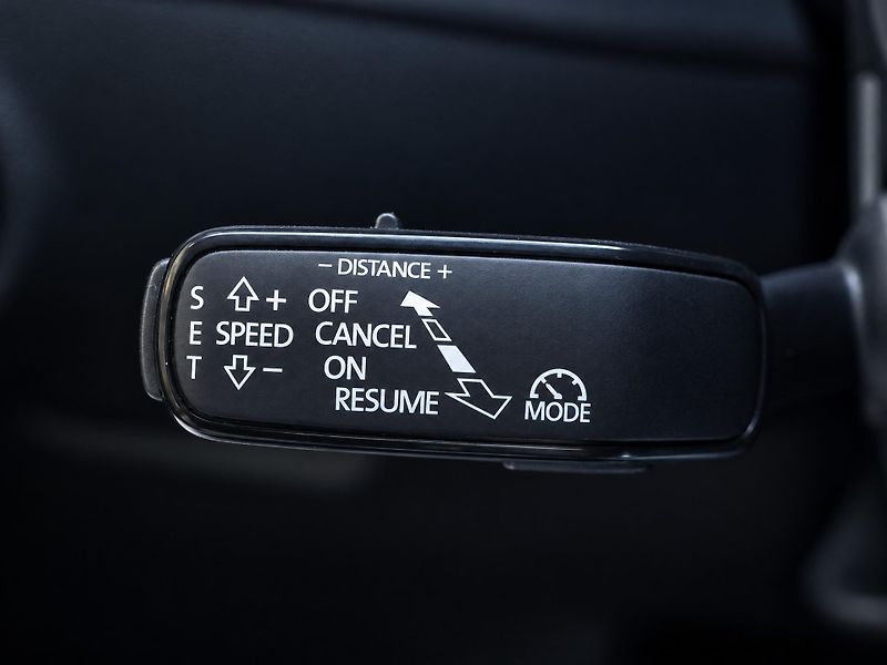 Škoda Superb 2,0 TDI DSG 110kW Style Navi - fotka 25 z 47