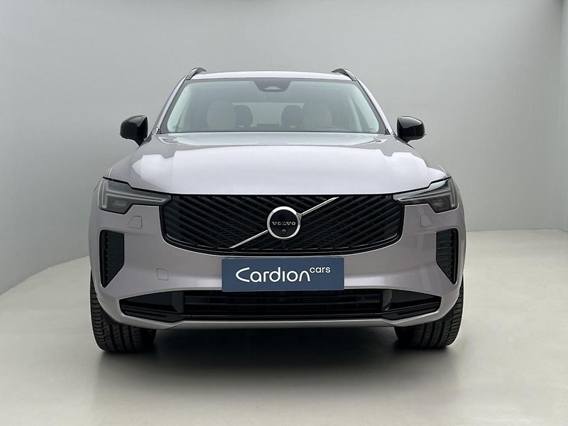 Volvo XC90 (2026) B5 AWD DARK PLUS AUT - fotka 15 z 47