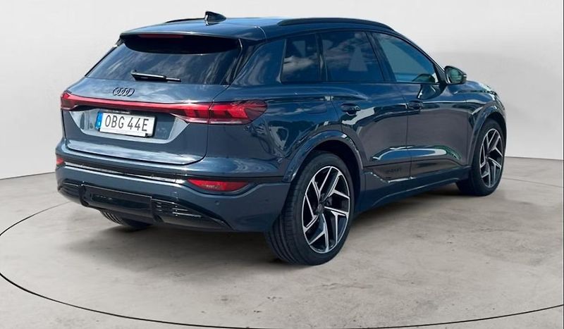 Audi Q6 e-tron Q S-Line 360k Pano Vzduch Taž. - fotka 3 z 18