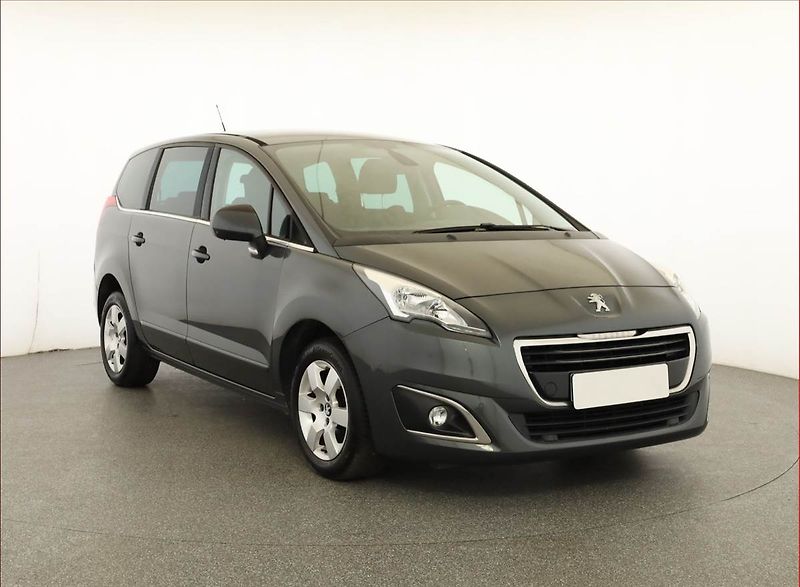 Peugeot 5008 (2016) 1.6 BlueHDi, Automat, 7 míst - fotografie inzerátu