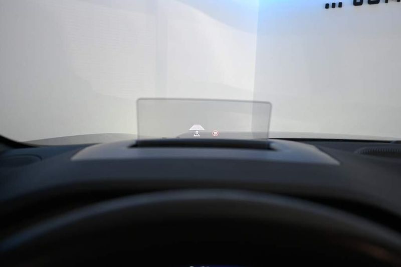 Ford Mondeo (2022) 2.0 LED SONY ACC TITANIUM Tažn - fotka 27 z 38