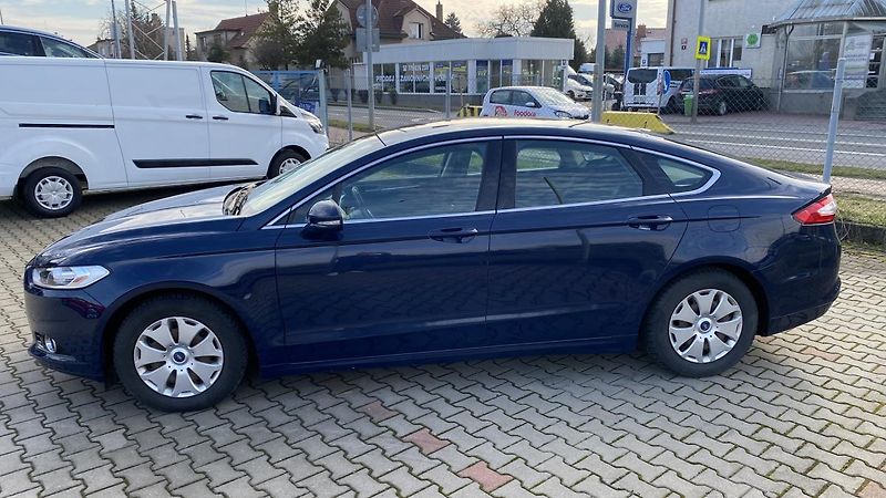 Ford Mondeo (2015) 1,5 Ecoboost 160k - fotka 3 z 18