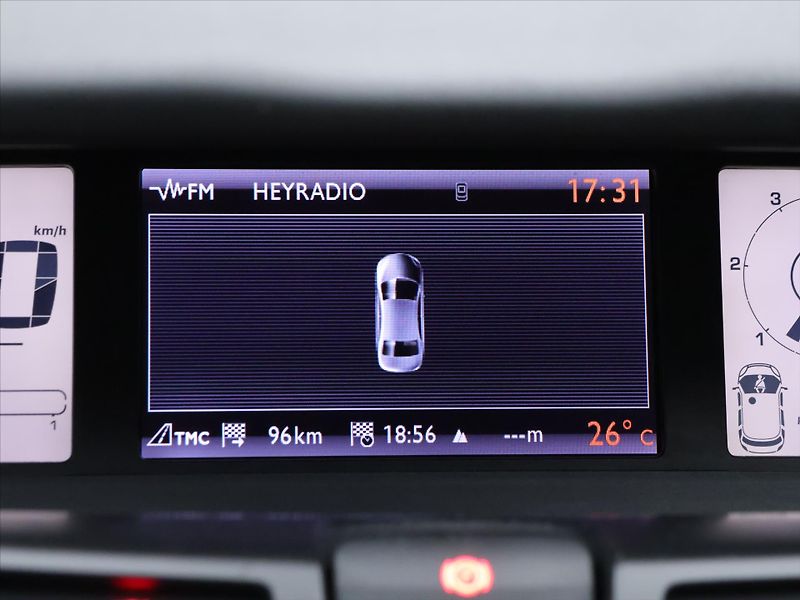 Citroën C4 Picasso 2,0 HDi 110 kW Tendance Tažné - fotka 22 z 26