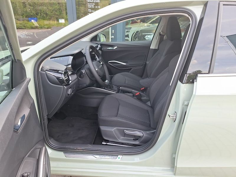 Škoda Fabia Top Selection 1,0TSI 85kW - fotka 9 z 11