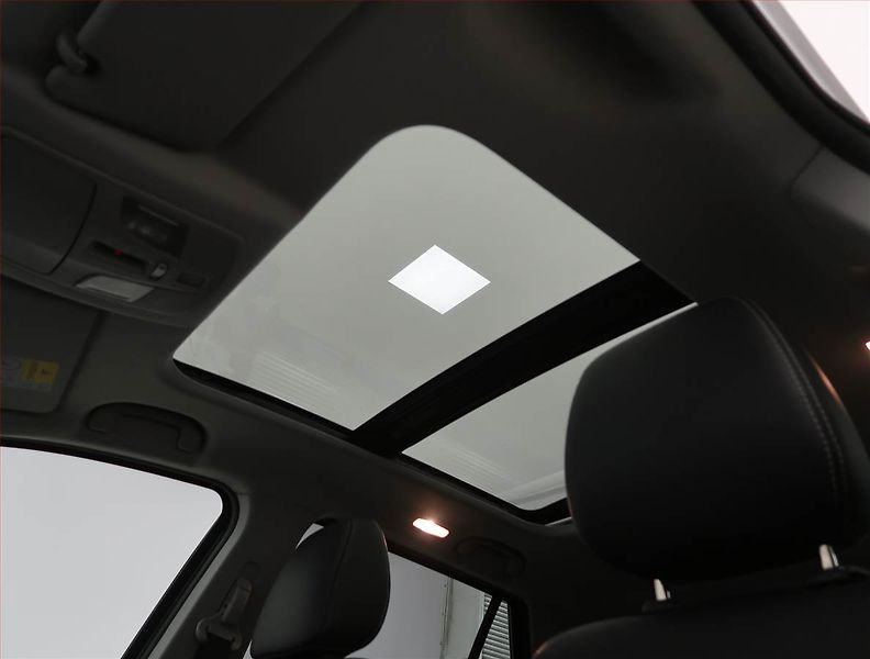 Suzuki SX4 S-Cross (2019) Elegance 1.4 BoosterJet, 4X4 - fotka 18 z 23