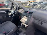Volkswagen Touran (2005) 1,6 MPI 75 KW SPOJKA STK - náhled 41